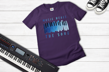 Music Heals the Soul – Minimalist Piano Keys T-Shirt
